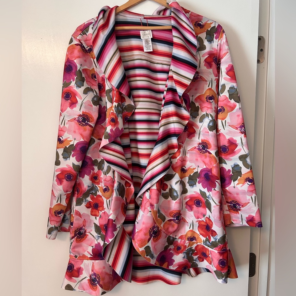 Cupio floral jacket, pinks/oranges with ruffle sleeve, women’s sz large